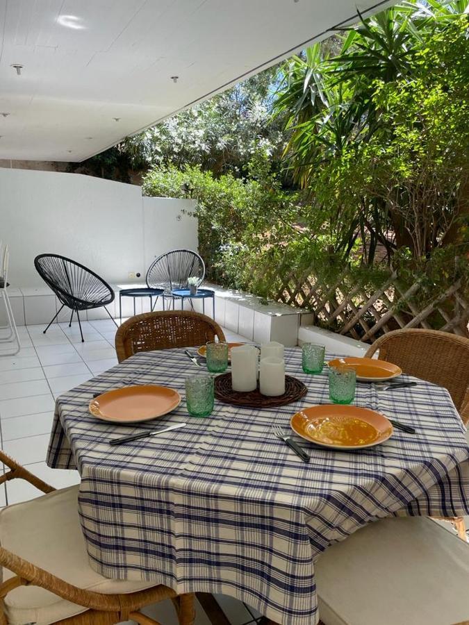 Апартаменты Vouliagmeni'S Secret Garden Near The Sea Афины Экстерьер фото